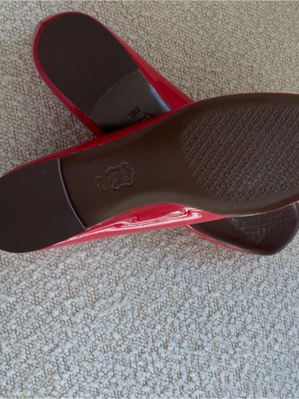 Tory Burch Red Patent Leather Loafers with Gold Logo Samantha smoking slipper
